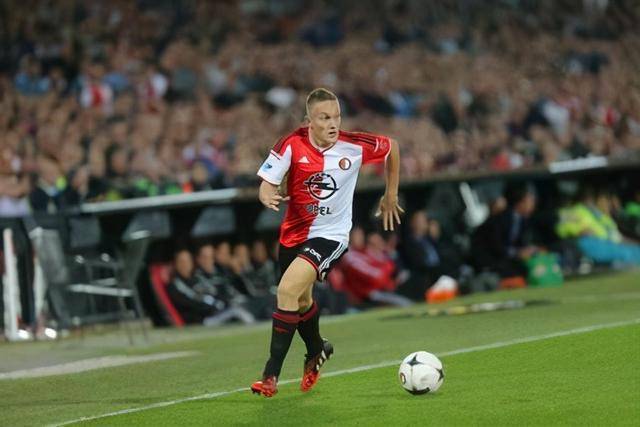 天空：曼联有意亚特兰大中场埃德森 冬窗尝试引进