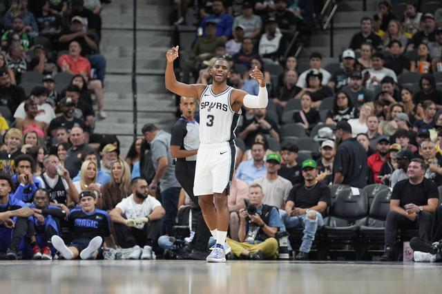 崔永熙：NBA连续训练强度很大 国内球员吃不消