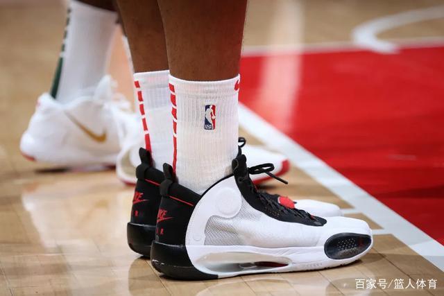 西甲综合：巴萨小胜塞尔塔 亚马尔伤退成隐忧