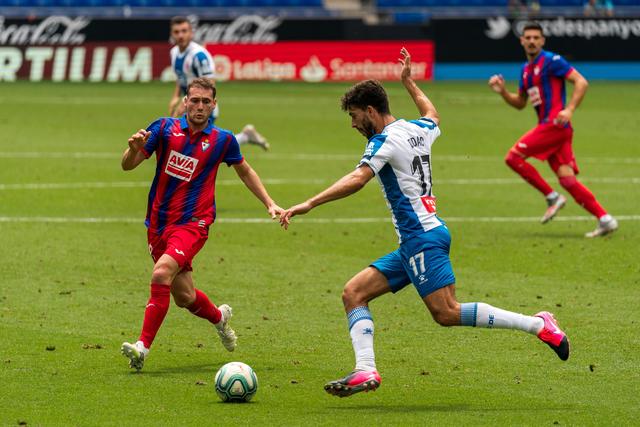 陈国豪CBA首秀20+10杨瀚森13+10 北控力克青岛